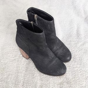 Cole Haan Suede Ankle Boots sz 5